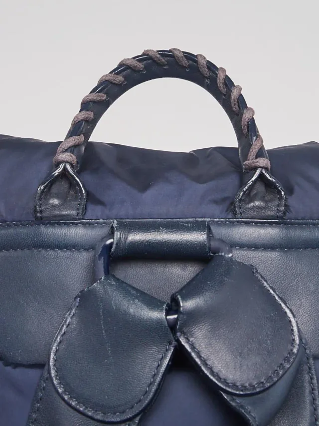 Balenciaga Navy Blue Nylon/Leather Classic Traveller Backpack Bag in Navy Nylon from Yoogis, photo 9 of 11
