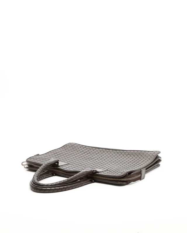 Bottega Veneta Intrecciato Briefcase Bag in Woven leather from A Retro Tale, photo 4 of 8