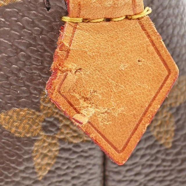 Louis Vuitton Monogram Cosmetic Pouch in Coated canvas from A Retro Tale, photo 6 of 9