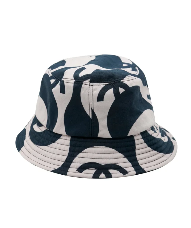 Chanel waves collection hat excellent condition in Leather from Luxury Promise, photo 2 of 2