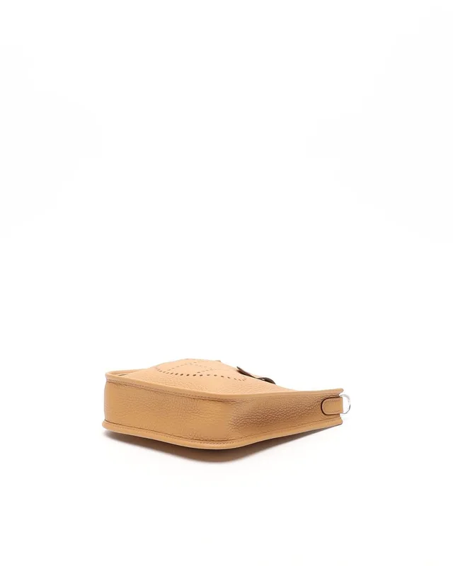Hermès Biscuit Evelyne 16 TPM Taurillion Clemence Bag in Clemence leather from A Retro Tale, photo 4 of 10