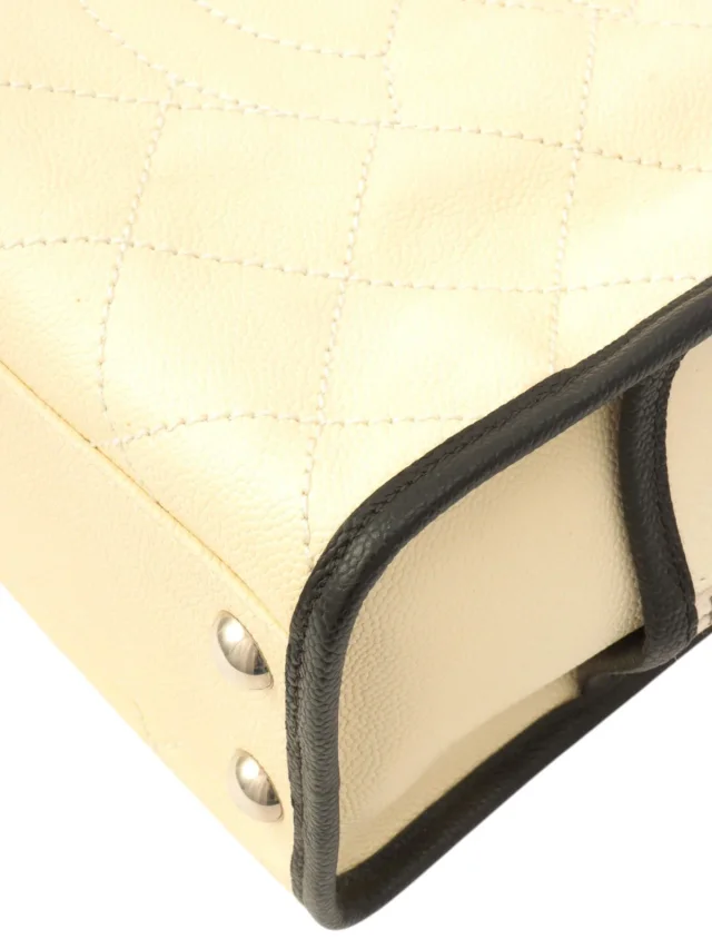 Chanel Around 2014 Made Caviar Skin Deauville Bowling 2-way Bag Ivory in White Caviar leather from VINTAGE QOO TOKYO, photo 9 of 12