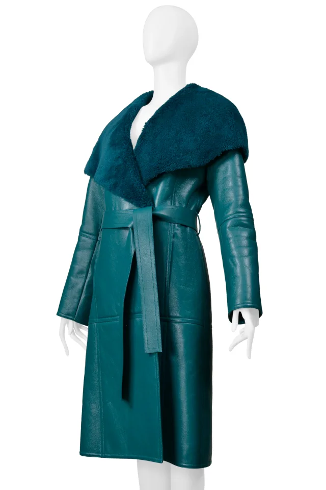Balenciaga Green Leather Shearling Coat With Belt 2019 in Green Leather from Resurrection Vintage, photo 4 of 8