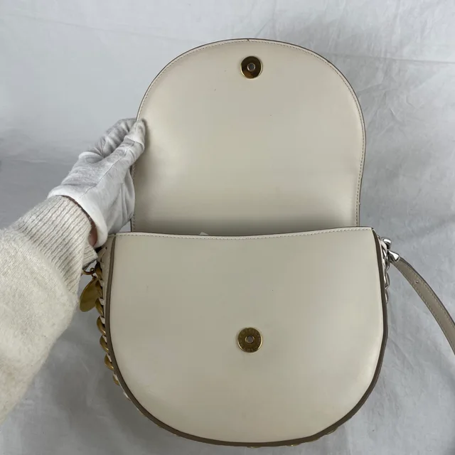 Stella McCartney Frayme Medium Flap Shoulder Bag in Vegan leather from Reowned, photo 9 of 10