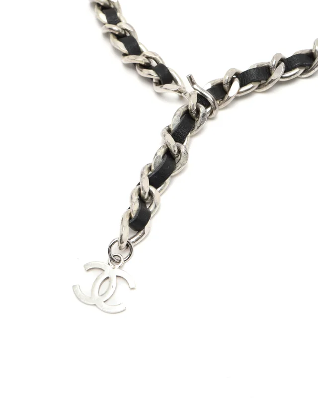 Chanel Leather Chain Belt in Leather from A Retro Tale, photo 2 of 4