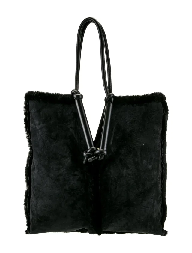 Bottega Veneta Bucket Bag Other bag in Black Leather from The RealReal