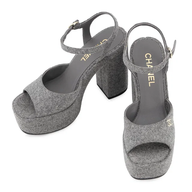 Chanel CC Logo Platform Sandals GrayG45740 Felt Size 37C from GALLERY RARE