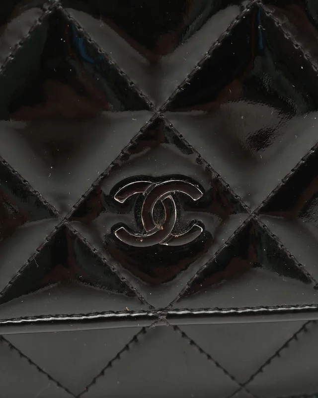 Chanel Patent Wallet On Chain Bag in Patent leather from A Retro Tale, photo 6 of 12