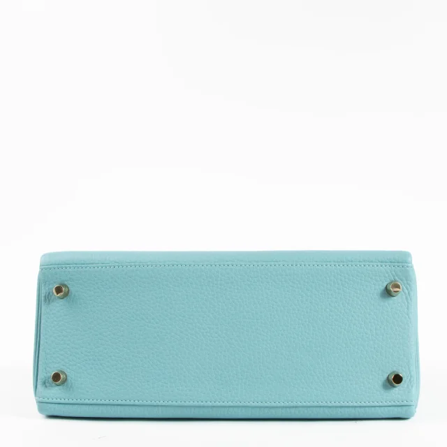 Hermès Kelly 28 Bleu Atoll Clemence GHW in Blue Clemence leather from Labellov, photo 5 of 17