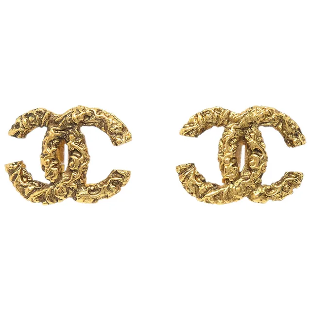 Chanel CC Clip-On Earrings Gold 93A in Gold from AMORE Vintage Tokyo