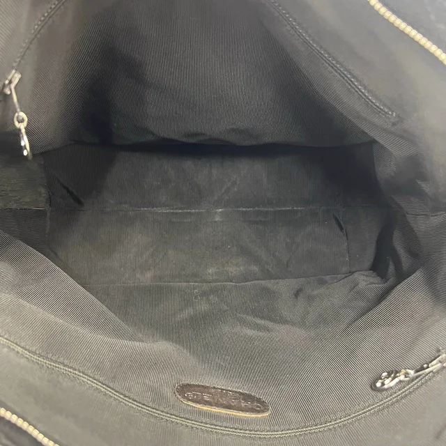 Chanel Tote Bag in Black Caviar leather from LuxUness, photo 9 of 10