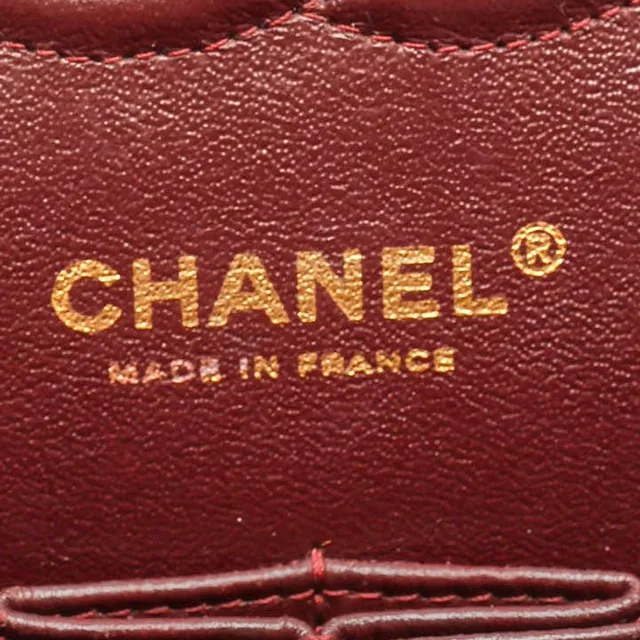 Chanel Classic Medium Double Flap Bag in Leather from A Retro Tale, photo 7 of 10