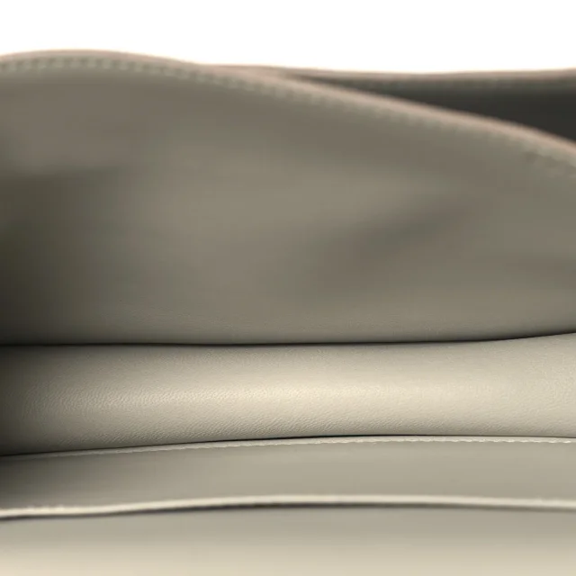 Hermès Chevre Mysore Constance 18 Gris Perle in Grey Goatskin from FASHIONPHILE, photo 5 of 10