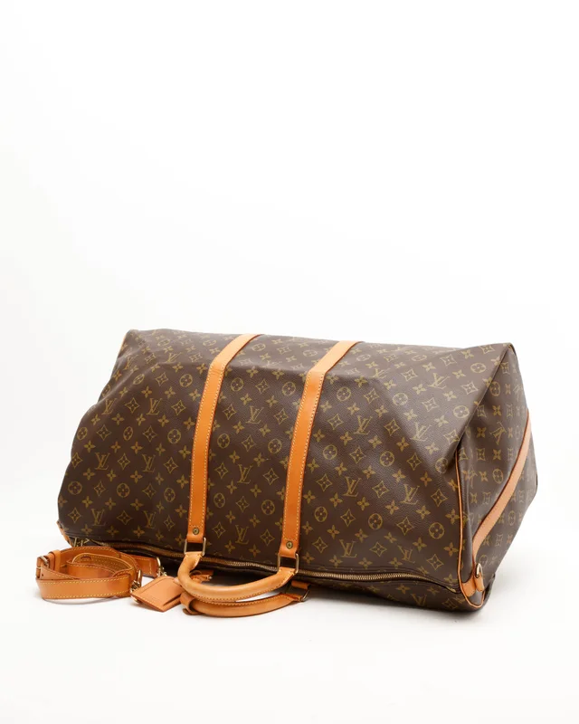 Louis Vuitton Monogram Keepall Bandoulière 60 Weekend Bag in Coated canvas from A Retro Tale, photo 4 of 11