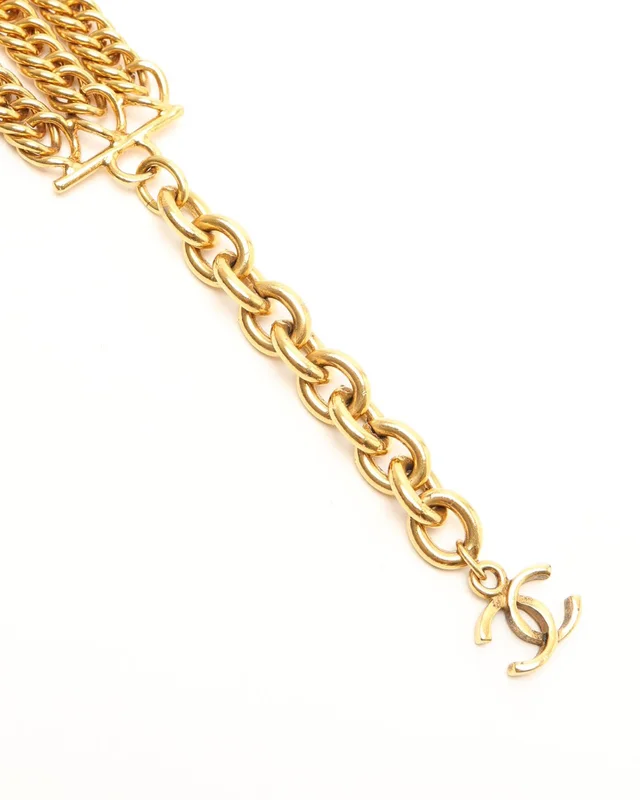 Chanel Vintage Lion Medallion Triple Chain Belt 75 from A Retro Tale, photo 4 of 5
