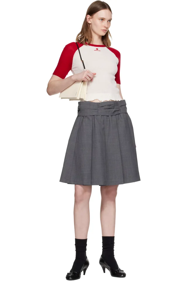 SHUSHU/TONG White & Red Color-Block Raw-Edge Short-Sleeve Knit Top, photo 4 of 4 from SSENSE
