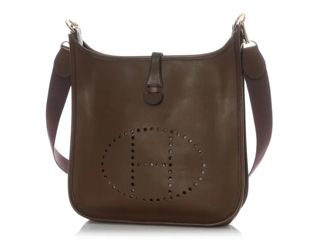 Hermès Vintage Olive Barenia Evelyne I 29 in Green Leather from Ann's Fabulous Finds, photo 2 of 10