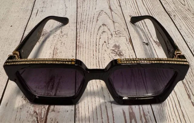 Louis Vuitton 1. Millionaires Sunglasses – Black / Gold (Virgil Abloh Design) in Black from Oxfam Online Shop, photo 4 of 12