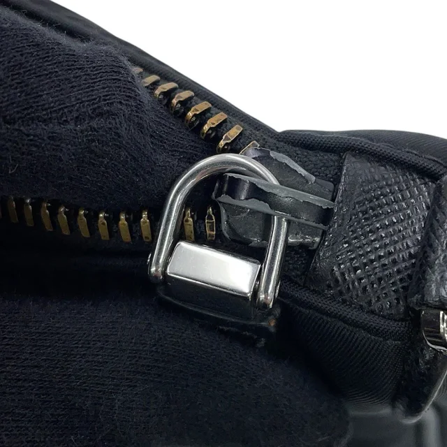 Prada Re-Nylon Shoulder Bag Black2VH113_2DMH_F0002_V_XOP Nylon Saffiano LeatherLeather in Saffiano leather from GALLERY RARE, photo 10 of 17