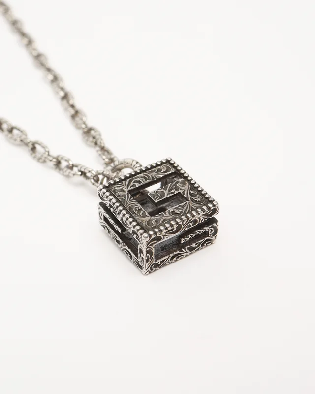 Gucci Interlocking G Arabesque Cube Necklace from A Retro Tale, photo 3 of 6