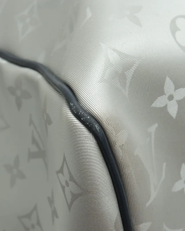 Louis Vuitton Monogram Satellite Keepall Bandoulière 50 Weekend Bag in Canvas from A Retro Tale, photo 6 of 11