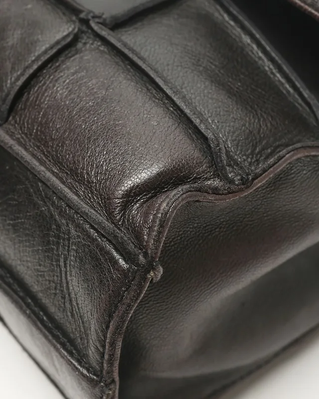 Chanel Reissue Chocolate Bar Single Flap Bag in Brown from A Retro Tale, photo 7 of 11
