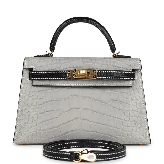 Hermès Special Order (HSS) Kelly Sellier 20 Gris Perle, Black Matte Alligator Gold Hardware in Black Crocodile from Madison Avenue Couture