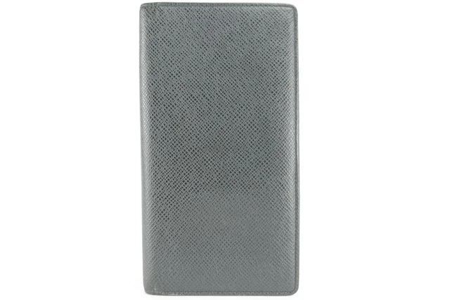 Louis Vuitton Black Taiga James Brazza Wallet Bifold Long Flap in Black from Bagriculture