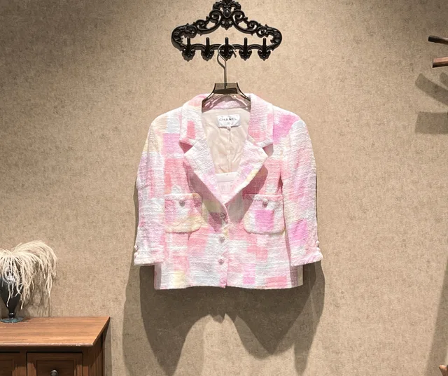 Chanel 23s Pink Dyed Tweed Blazer / Size 40 / Brand New / 43480 in Pink Tweed from Luxury Promise