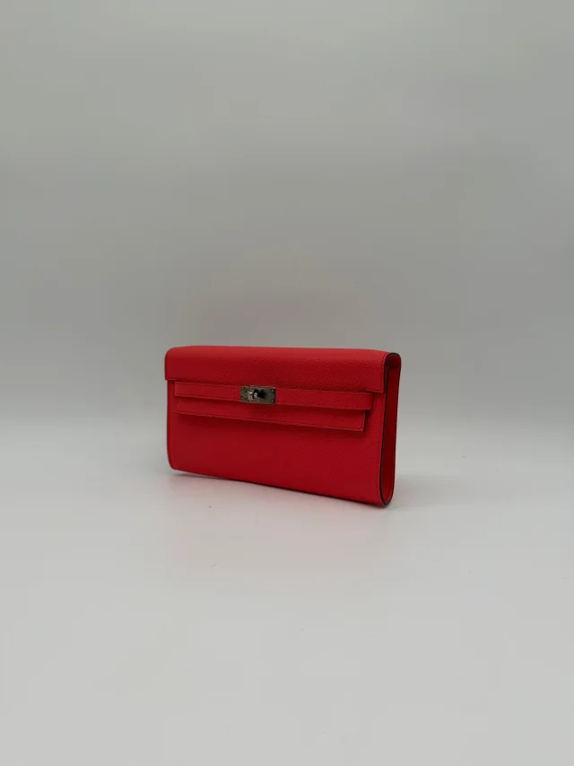 Hermès Kelly To Go Rose Texas Epsom Palladium Hardware in Pink Epsom leather from Luxury Promise, photo 7 of 11