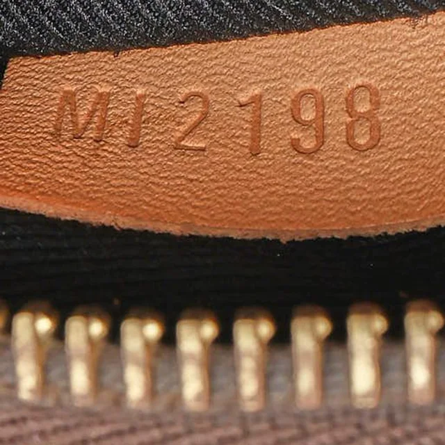 Louis Vuitton Monogram Bum Bag in Coated canvas from A Retro Tale, photo 8 of 8