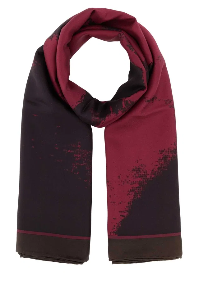 Alexander McQueen Sl Exploded Skull Scarf — Red Exterior: Silk Scarfs in Red Silk from HEWI