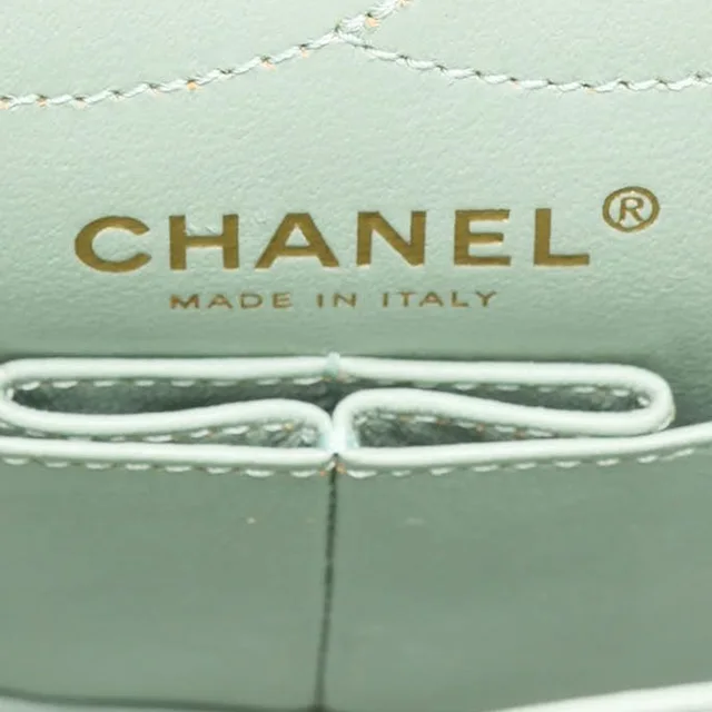 Chanel 2.55 Reissue 225 Double Flap Bag in Leather from A Retro Tale, photo 9 of 12