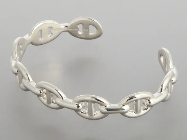 Hermès Sterling Silver Chaine d’Ancre Enchaînée Bracelet in Silver from Ann's Fabulous Finds, photo 3 of 5