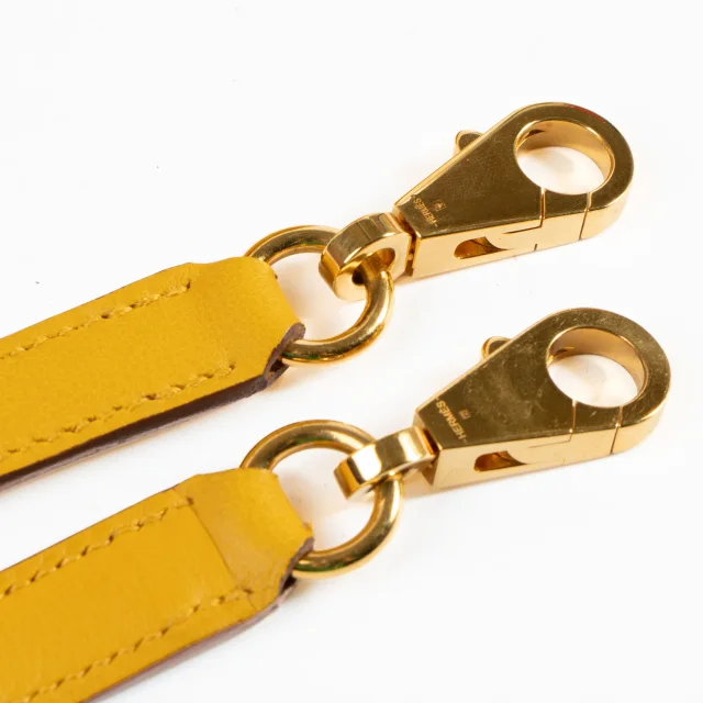 Hermès Kelly 25 Jaune Ambre Swift GHW in Yellow Swift leather from Labellov, photo 11 of 15