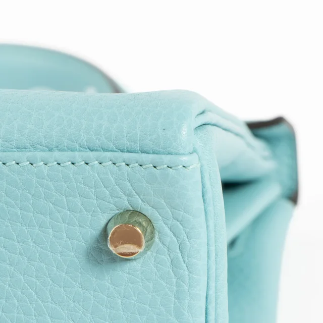 Hermès Kelly 28 Bleu Atoll Clemence GHW in Blue Clemence leather from Labellov, photo 13 of 17