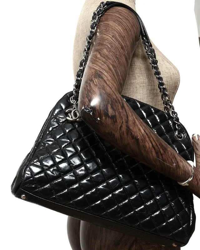 Chanel Maxi Patent Just Mademoiselle Bowling Bag in Patent leather from A Retro Tale, photo 11 of 11