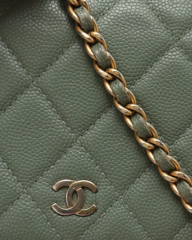 Chanel Caviar Wallet on Chain Bag in Caviar leather from A Retro Tale, photo 10 of 11