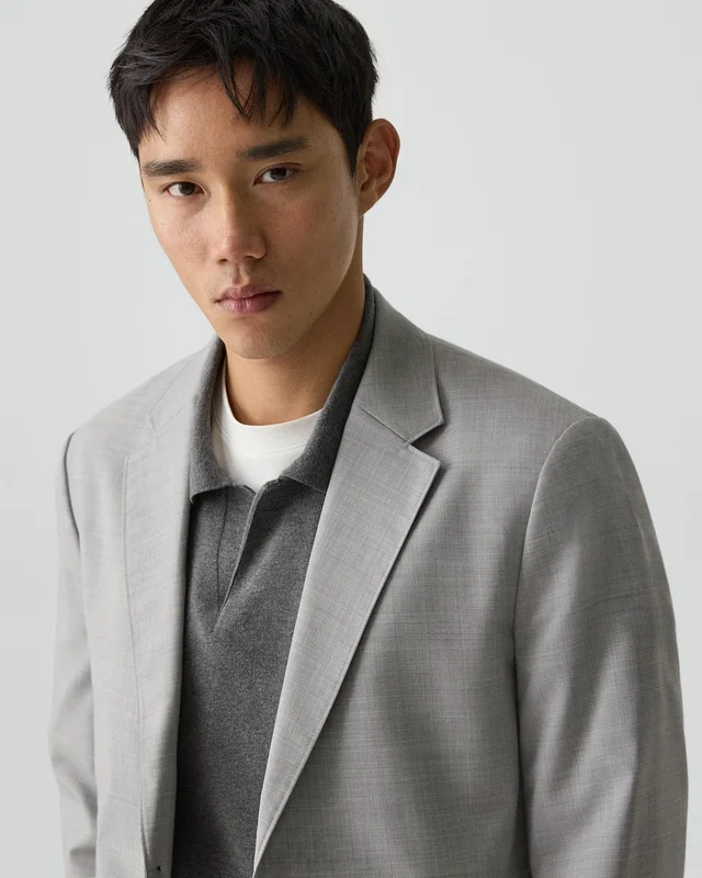Theory Clinton Blazer in Motion Wool in VAPOR MELANGE 54% Virgin Wool, 25% Recycled Polyester, 20% Polyester, 1% Spandex, photo 4 of 14 from Theory