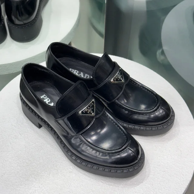 Prada Patent Loafers Sz 38 in Black Patent leather from Revivre Luxury Consignment