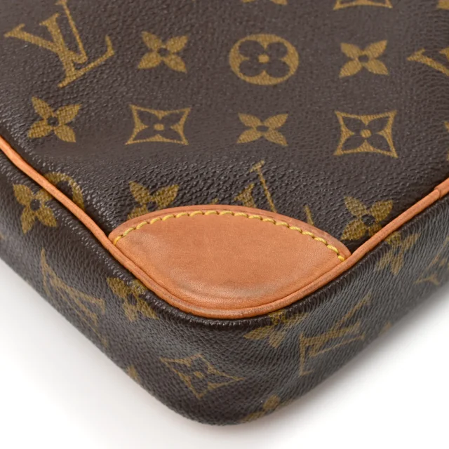 Louis Vuitton Monogram Danube 21 in Caviar leather from FASHIONPHILE, photo 10 of 13