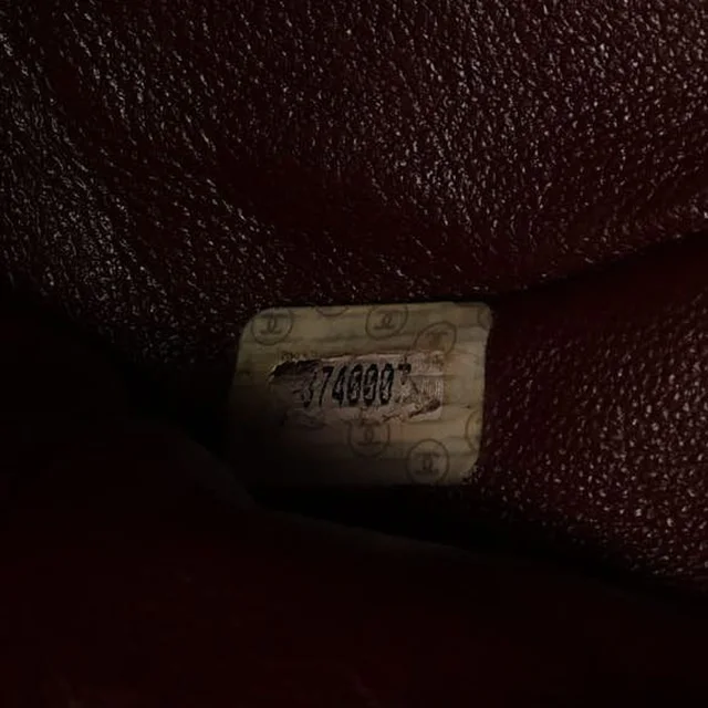 Chanel Classic Maxi Single Flap Bag in Lambskin from A Retro Tale, photo 10 of 11