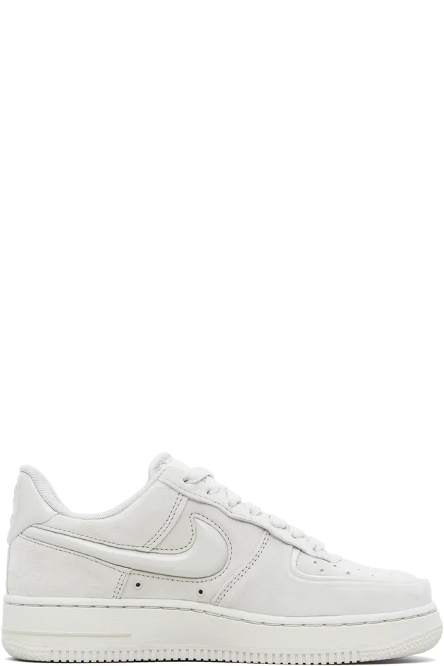 Beige Air Force 1 '07 Sneakers