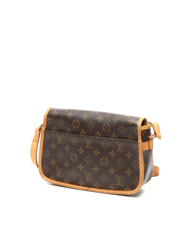 Louis Vuitton Monogram Sologne Bag in Coated canvas from A Retro Tale, photo 3 of 11