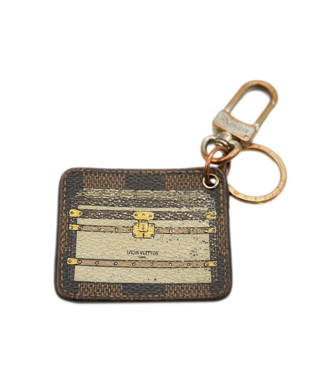 Damier Porte Cles Illustrious Trunk Charm M66965 LV Auth bs15010 in Coated canvas from Luxury Promise