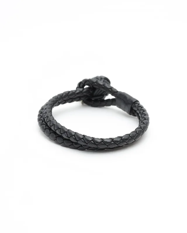 Bottega Veneta Intrecciato Bracelet in Woven leather from A Retro Tale, photo 3 of 4