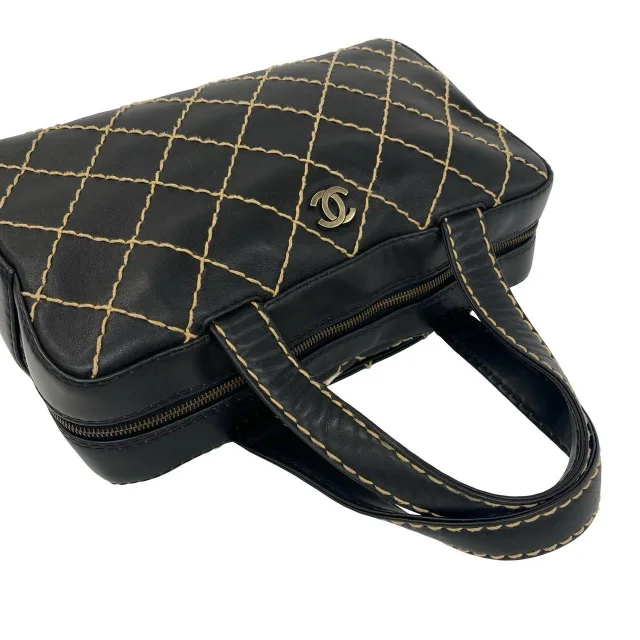 Chanel Wild Stitch Lambskin Handbag in Black Lambskin from LuxUness, photo 4 of 10