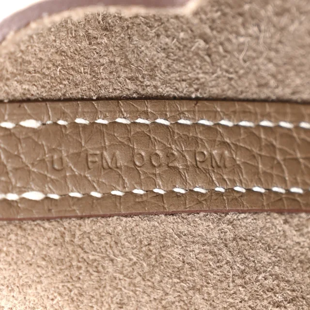Hermès Taurillon Clemence Picotin Lock 18 PM Etoupe in Taupe Clemence leather from FASHIONPHILE, photo 7 of 13