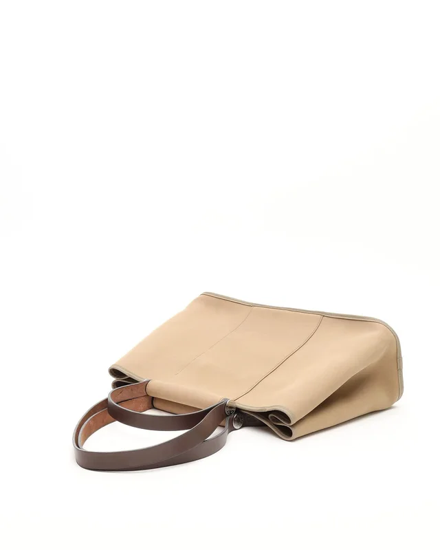 Hermès Cabag Elan Toile 39 PM Bag in Canvas from A Retro Tale, photo 6 of 12