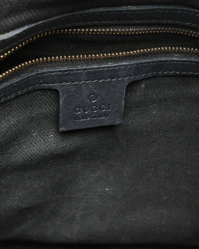 Gucci Patent Soho Chain Tote Bag in Patent leather from A Retro Tale, photo 14 of 15
